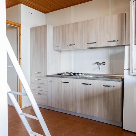 Riva Smeralda Camping Lodge Milazzo Ngoại thất bức ảnh
