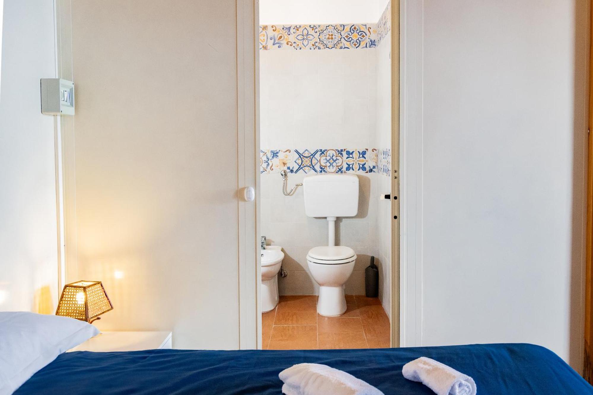 Riva Smeralda Camping Lodge Milazzo Ngoại thất bức ảnh