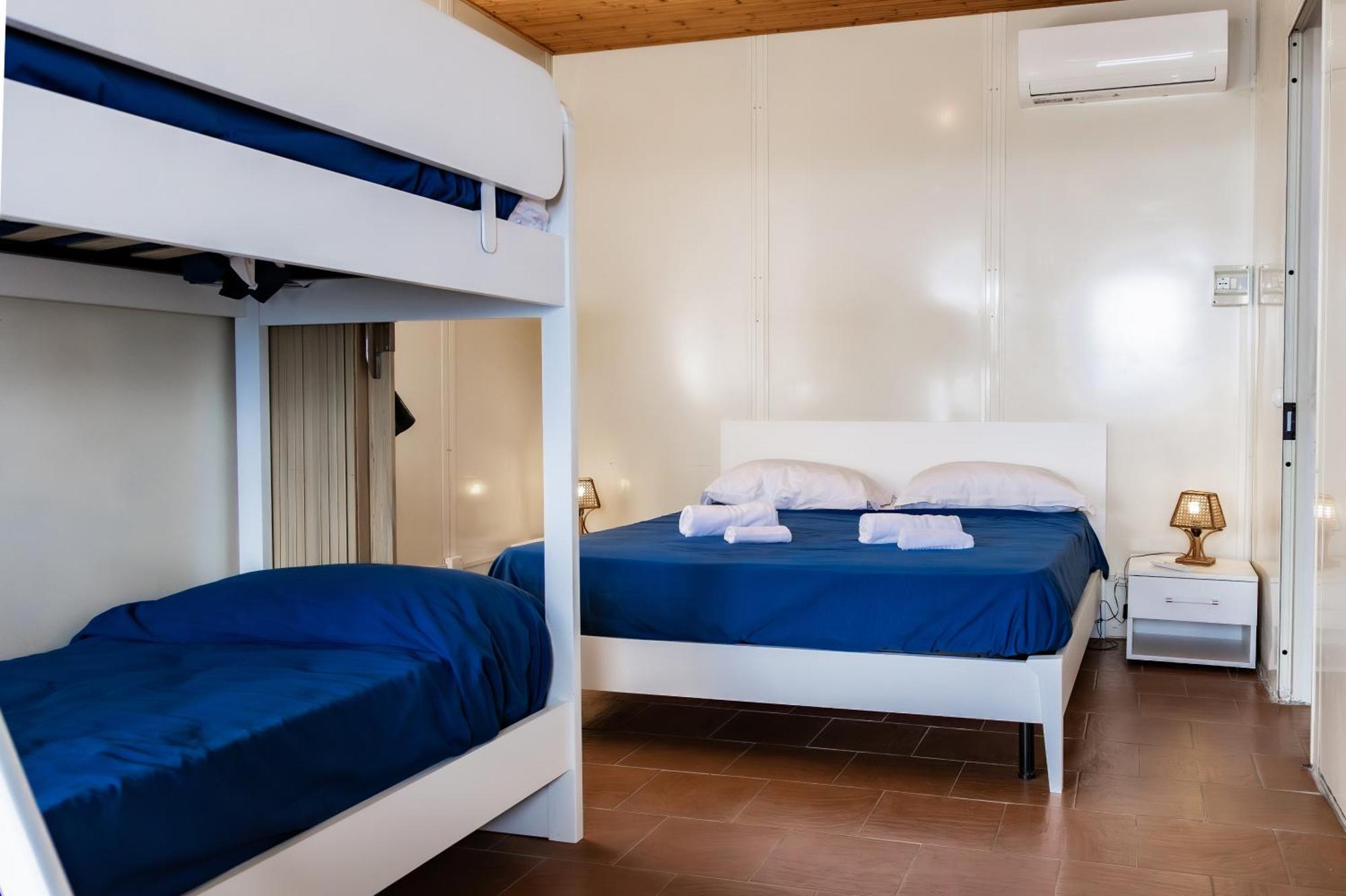 Riva Smeralda Camping Lodge Milazzo Ngoại thất bức ảnh
